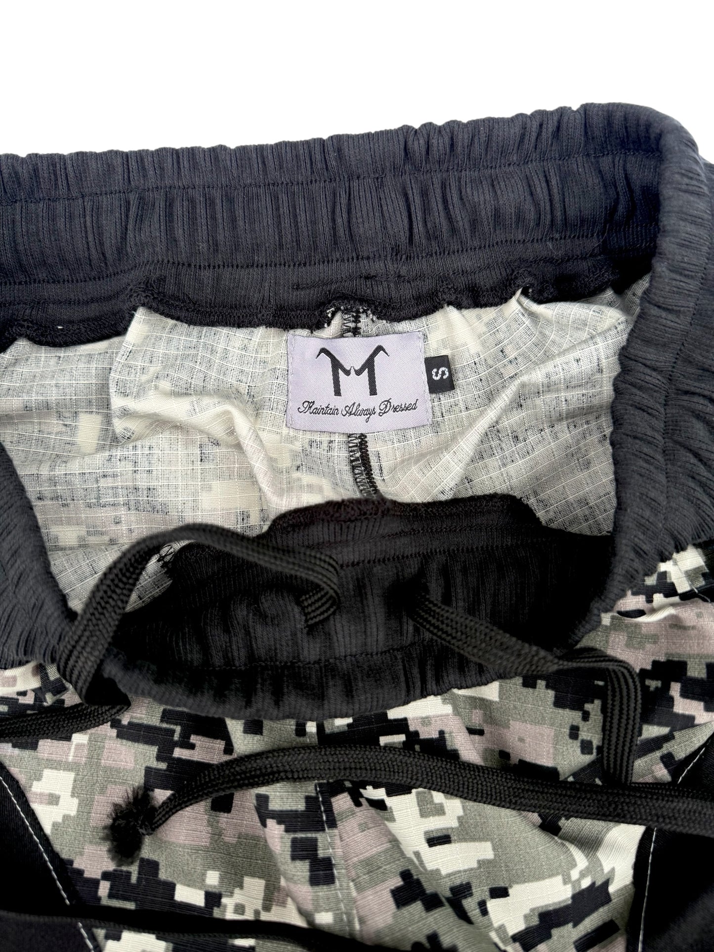 ASH CAMO SHORTS
