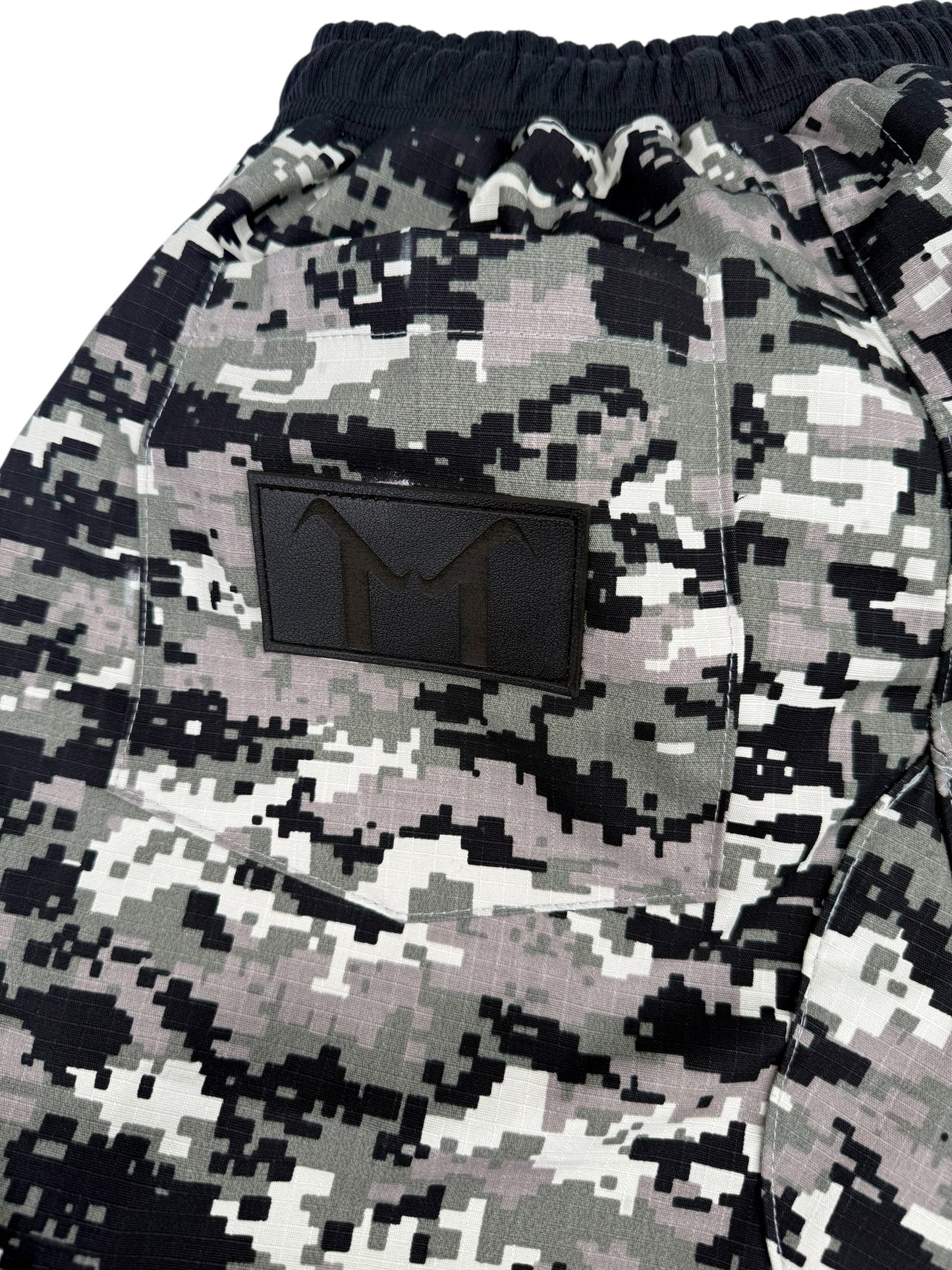 ASH CAMO SHORTS