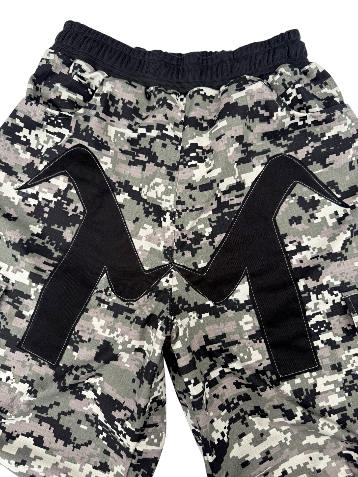 ASH CAMO SHORTS